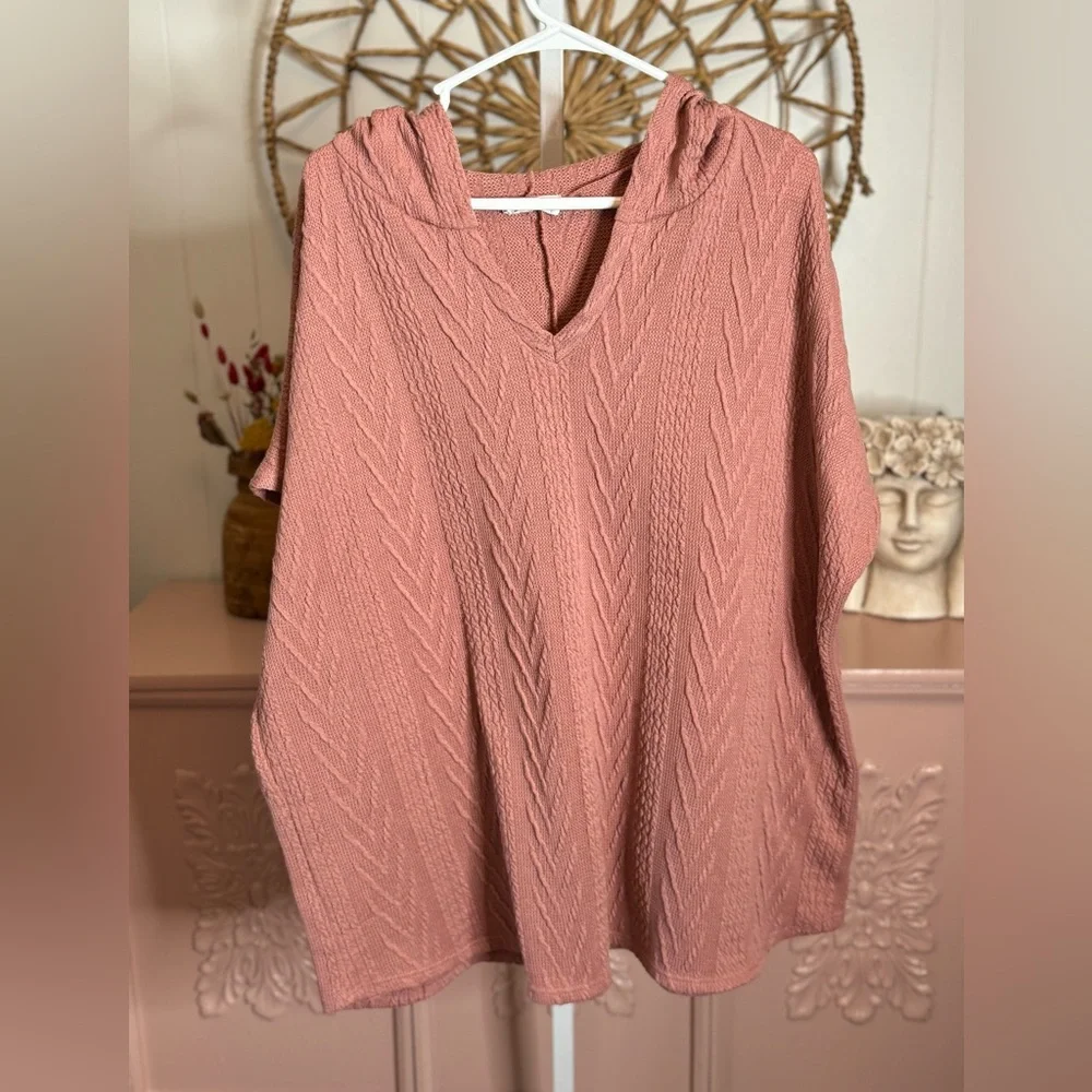 Women’s blush short sleeve sweater‎ size 3x